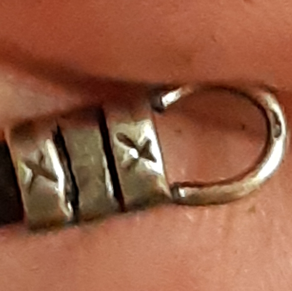 Retired James Avery Leather & Puzzle Piece Bracelet - Picture 10 of 16